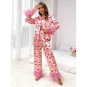 NEW LITTLE TRENDY heart printed pajamas in red